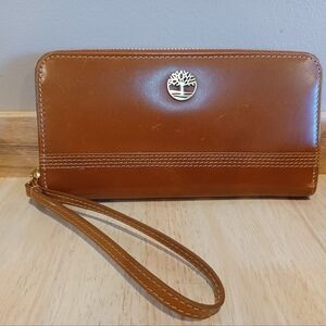Women's Timberland Leather Wristlet